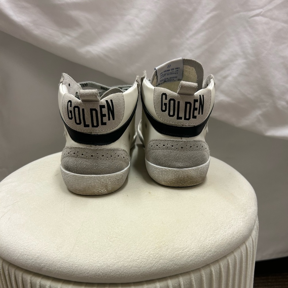 GOLDEN GOOSE MID STARS